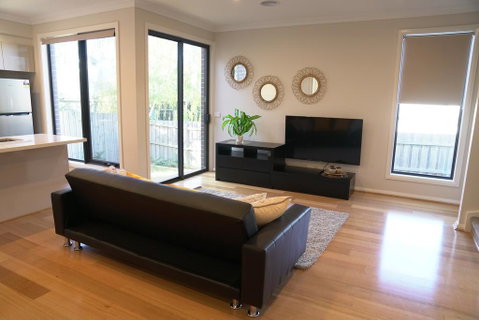Brand New House Near Box Hill - Surfers Gold Coast 1