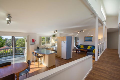 Breeze In Mollymook Beach - Surfers Gold Coast 0