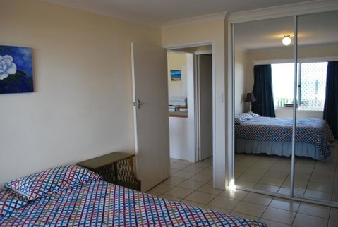 BRIGADINE TUGUN, UNIT 3 - Surfers Gold Coast 3