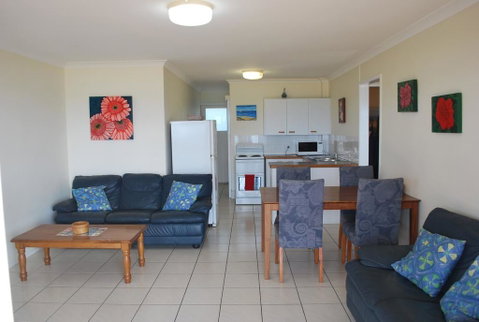 BRIGADINE TUGUN, UNIT 3 - Surfers Gold Coast 0