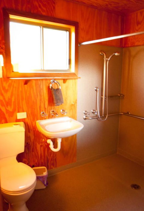 Brodribb River Rainforest Cabins - Cabin 2 - Surfers Gold Coast 3
