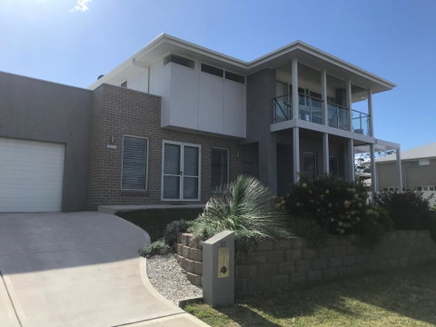Broughton Views - Surfers Gold Coast 0