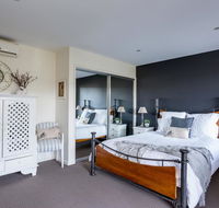 Bungalow on the Coast - Surfers Gold Coast