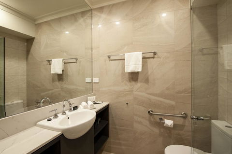 Burke And Wills Hotel Toowoomba - Surfers Gold Coast 3