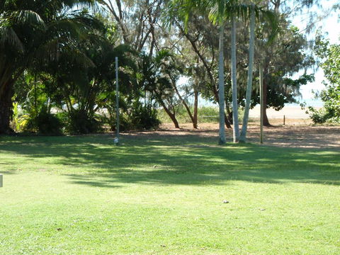 Bushland Beach Tavern - Surfers Gold Coast 1