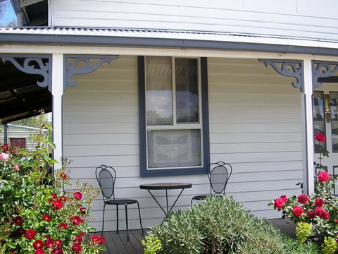 C & A's Cottage - Surfers Gold Coast 2