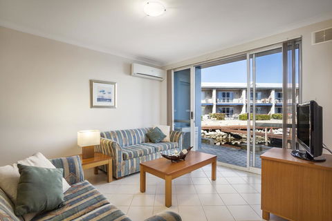 C Mandurah Resort & Serviced Apartments - Surfers Gold Coast 2