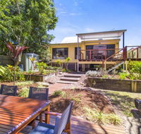 CABARITA BEACH BLISS - HOLIDAY HOME ON THE LAKE - Surfers Gold Coast