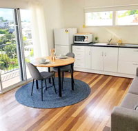 Cabin in the Sky Glorious Views to Magnetic Island - Surfers Gold Coast