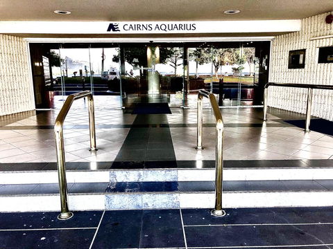 Cairns Apartment Esplanade Ocean Views - Surfers Gold Coast 3
