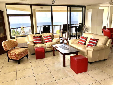 Cairns Apartment Esplanade Ocean Views - Surfers Gold Coast 0