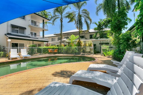 Cairns Reef Apartments & Motel - Surfers Gold Coast 3