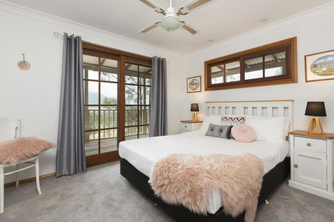 Cants Cottage - Surfers Gold Coast 1