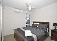 Book Middlemount Accommodation Vacations Surfers Gold Coast Surfers Gold Coast
