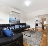 Captains Cottage - Surfers Gold Coast