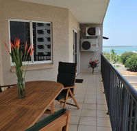 Cardona Crt - Surfers Gold Coast