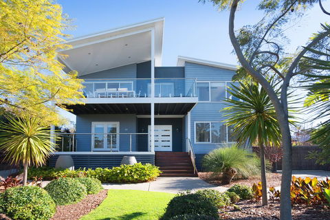 CASA AZZURRA - Surfers Gold Coast 0