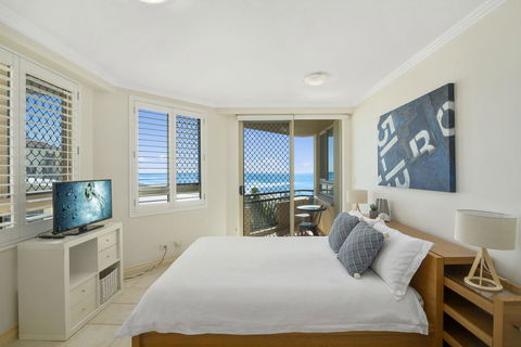 CASA DEL REY, UNIT 5 - Surfers Gold Coast 3
