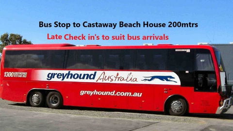 CASTAWAY BEACH HOUSE - Surfers Gold Coast 1