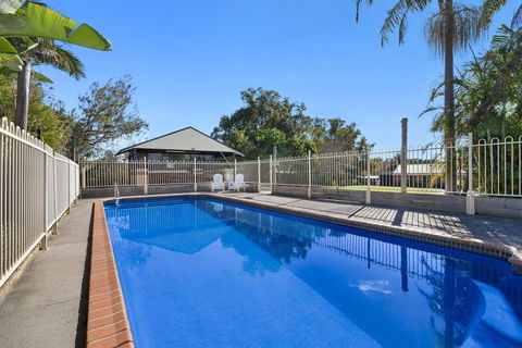 Catalina Motel Lake Macquarie - Surfers Gold Coast 1