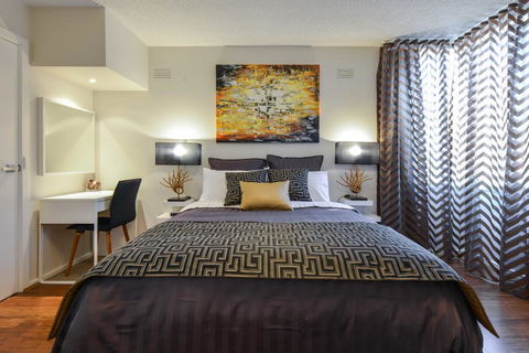 CBD Vistas - StayCentral - Surfers Gold Coast 0