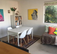 Centennial Park 1 Bedroom Apartment - Surfers Gold Coast