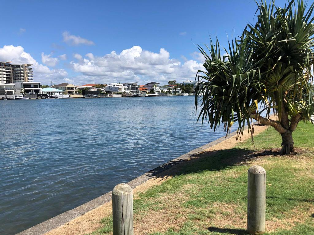 Bundall Dc QLD Surfers Gold Coast
