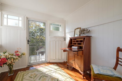 Central Cottage - Surfers Gold Coast 3