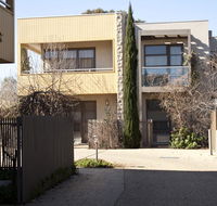 Central Shepparton Apartments - Surfers Gold Coast