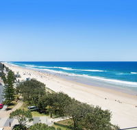 Central Surfers Paradise - Absolute Beachfront - Surfers Gold Coast