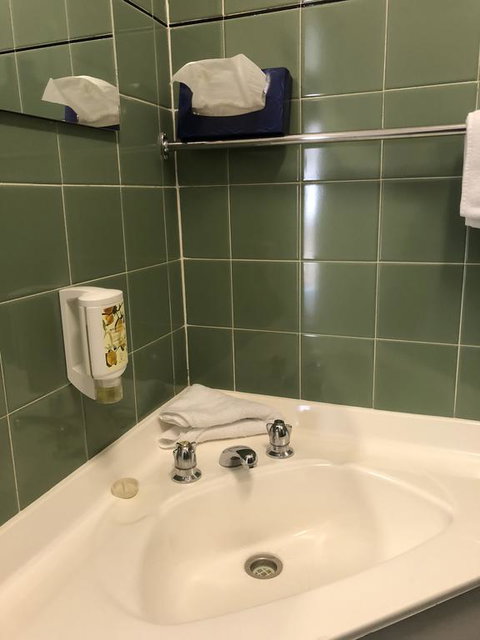 Central Wangaratta Motel - Surfers Gold Coast 1