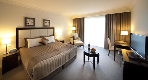 Century Inn - Surfers Gold Coast 0