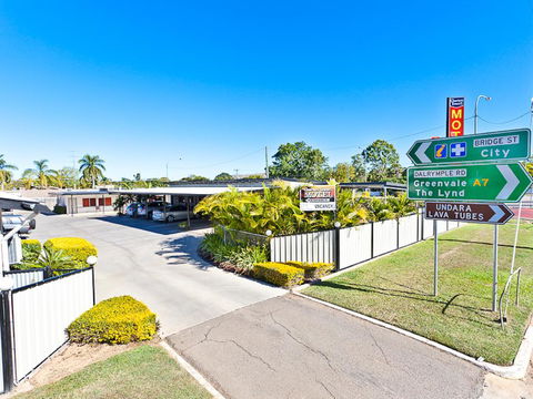 Charters Towers Motel - Surfers Gold Coast 0