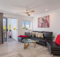 Chevron Sails - Surfers Gold Coast