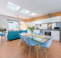 Chic East Sydney Pad - Surfers Gold Coast
