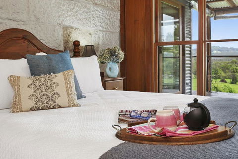 CHRISTOPHERS COTTAGE - Surfers Gold Coast 0