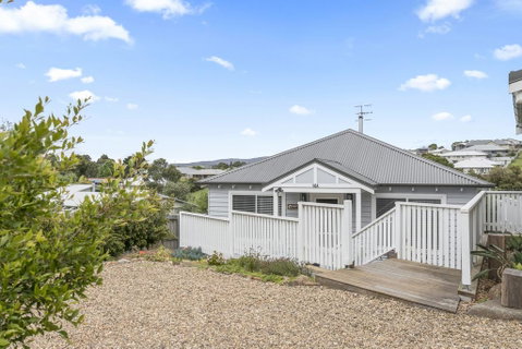 Claras Cottage - Surfers Gold Coast 0