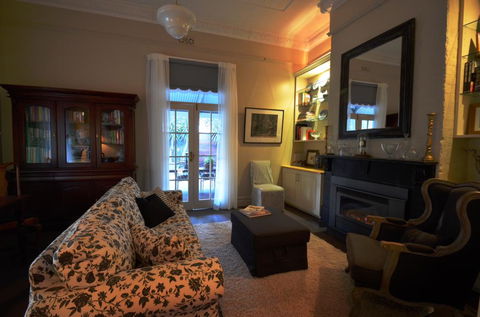 Clement House - Surfers Gold Coast 1