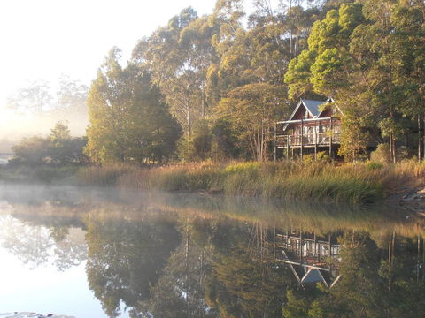 Cloudlake Mountain Retreat - Surfers Gold Coast 0