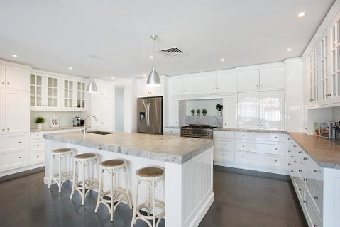 Coastal Elegance - Surfers Gold Coast 2