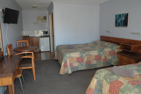 Collie Motel - Surfers Gold Coast 1