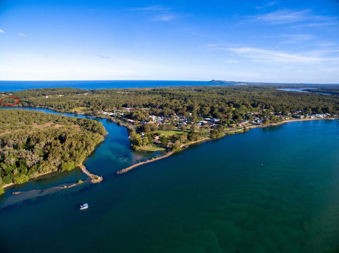 COLMER HOUSE At Dunbogan - Surfers Gold Coast 0