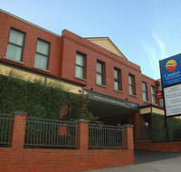 Comfort Inn  Suites City Views - Surfers Gold Coast