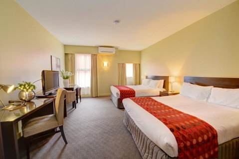 Comfort Inn & Suites City Views - Surfers Gold Coast 1