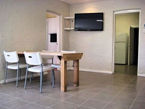 Comfy Stay Accommodation - Surfers Gold Coast 2
