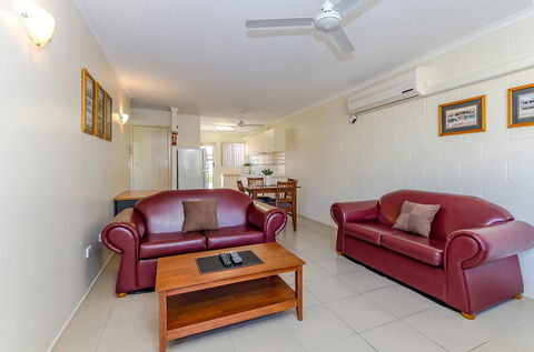 Como Apartments Gladstone - Surfers Gold Coast 2
