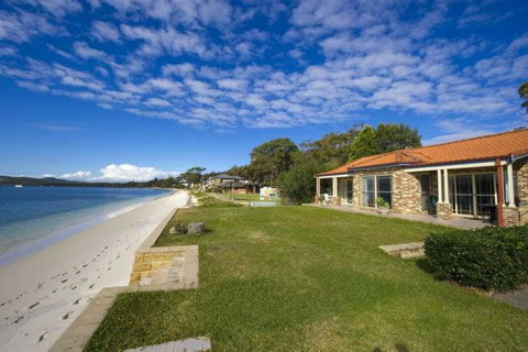 Cook St 4 - Salamander Bay - Surfers Gold Coast 0