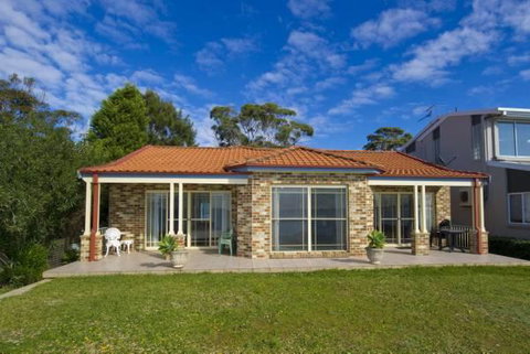Cook St 4 - Salamander Bay - Surfers Gold Coast 1