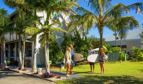 Coolangatta YHA Backpackers - Surfers Gold Coast 0