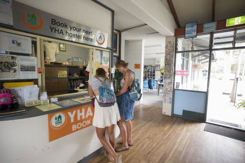 Coolangatta YHA Backpackers - Surfers Gold Coast 2